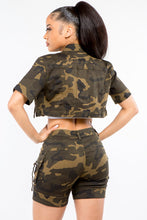 Load image into Gallery viewer, American Baddi Full Size Camouflage Short Sleeve Cropped Jacket
